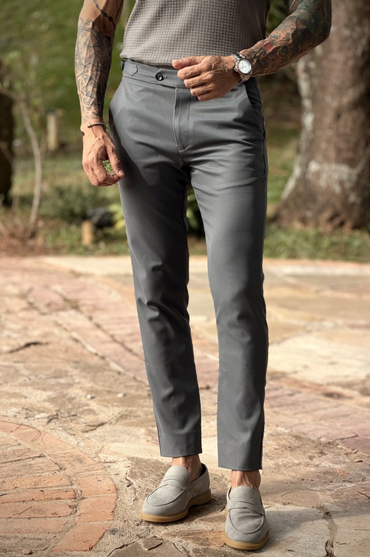 Calça Fivela de Sarja
