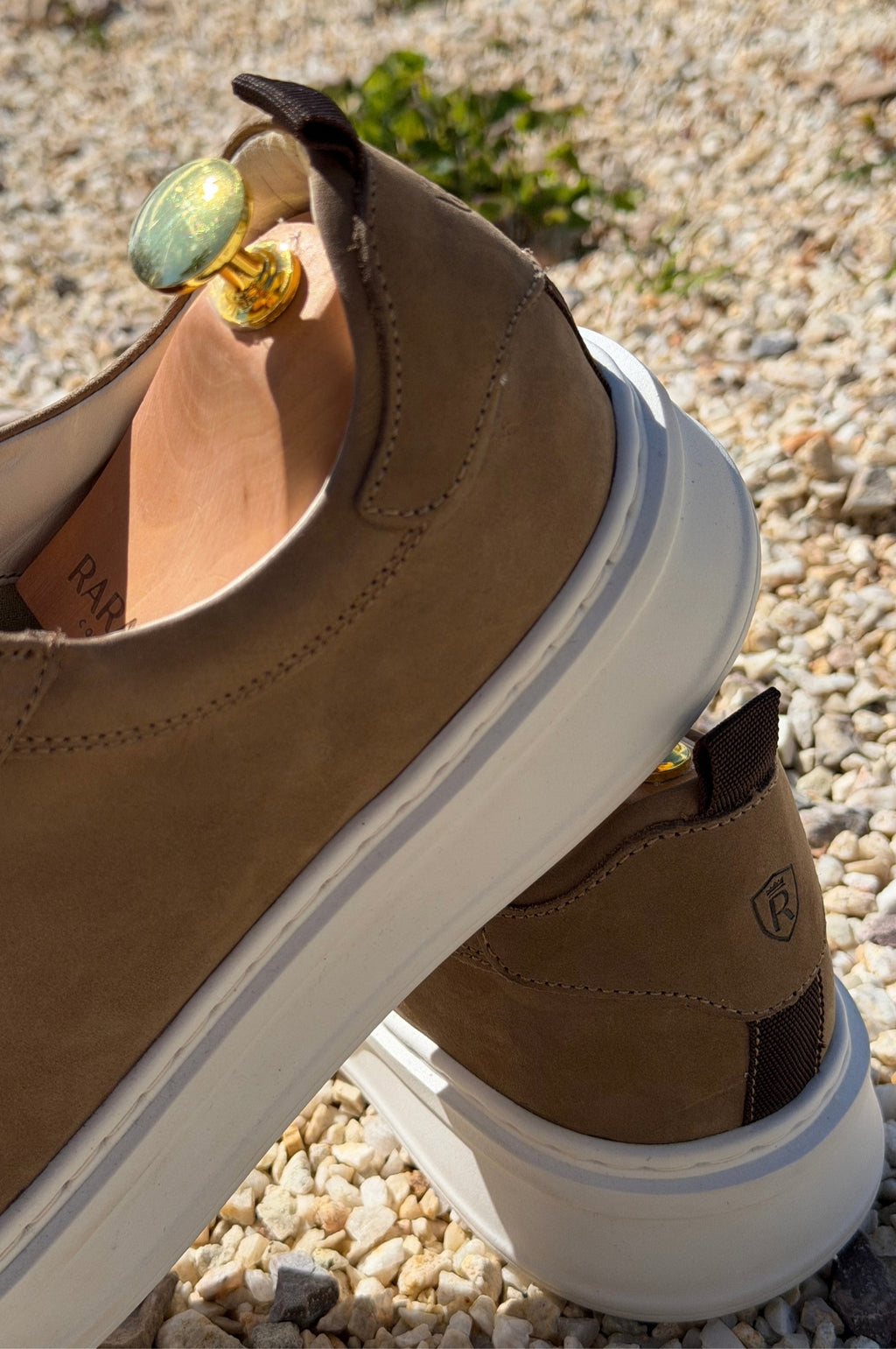Sneaker Raro